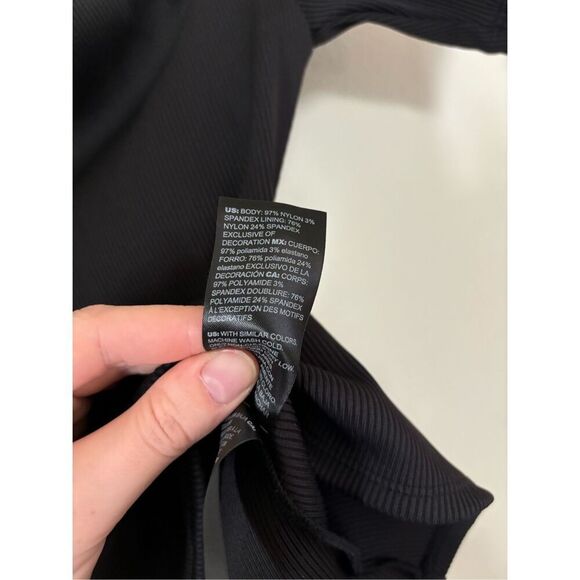 WHBM FORME Off-The-Shoulder Rib Top SZ S Black Sleek Removable Pads Classy - Picture 6 of 7